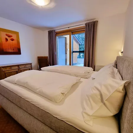 Appartamento Raetia Iii By Interhome *