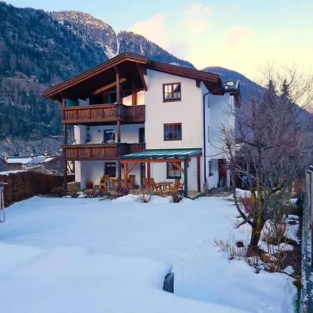 Appartement Raetia Iii By Interhome *