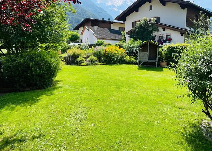 Appartamento Raetia Iii By Interhome