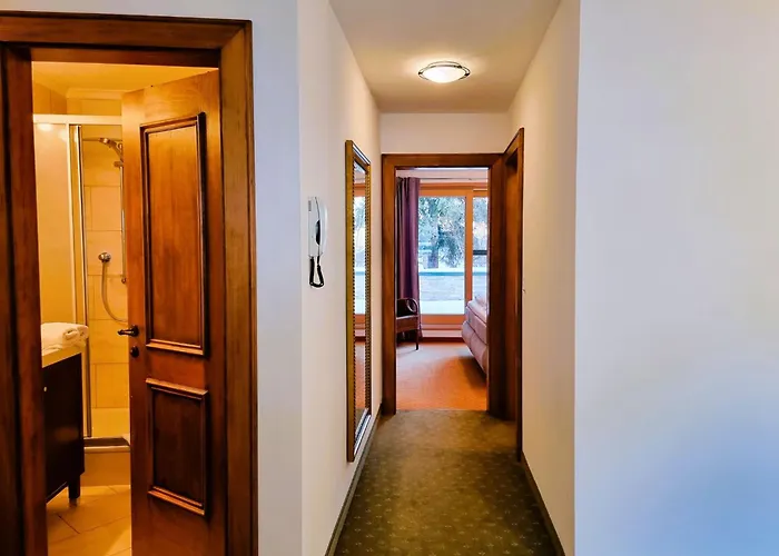 Appartamento Raetia Iii By Interhome Pfunds